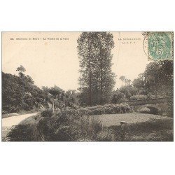carte postale ancienne 61 VALLEE DE LA VERE. Le Pont de Pierre Vers 1907