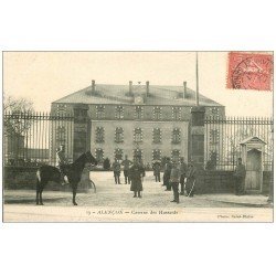 carte postale ancienne Superbe Lot 10 Cpa 61 ALENCON. La Rotonde, Préfecture, Dentellière, Place Armes, Caserne des Hussards...