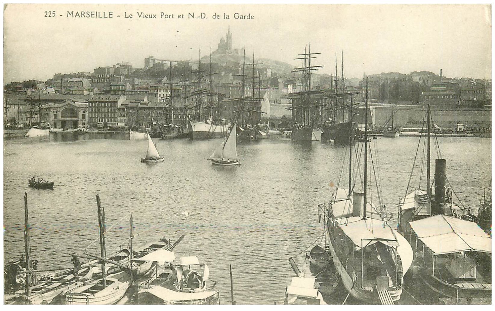 13 MARSEILLE. Le Vieux Port 225 13 MARSEILLE. Le Vieux Port 225