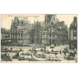 carte postale ancienne 62 ARRAS. Le Marché Place de la Vacquerie Hôtel de Ville