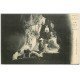 carte postale ancienne 62 CALAIS. Femmes dans la Grotte du Blanc-Nez