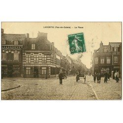 62 LAVENTIE. La Place Epicerie Darisel 1912. Carte émaillographie