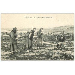 carte postale ancienne 62 LE PORTEL. Types de Moulières. Métiers de la Mer