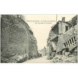carte postale ancienne 02 COUCY-LE-CHATEAU. Porte de Soissons