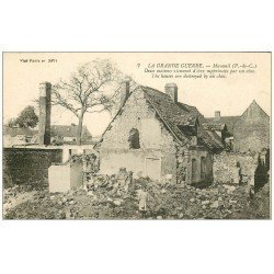carte postale ancienne 62 MAROEUIL. Enfant sur ruines de deux Maisons