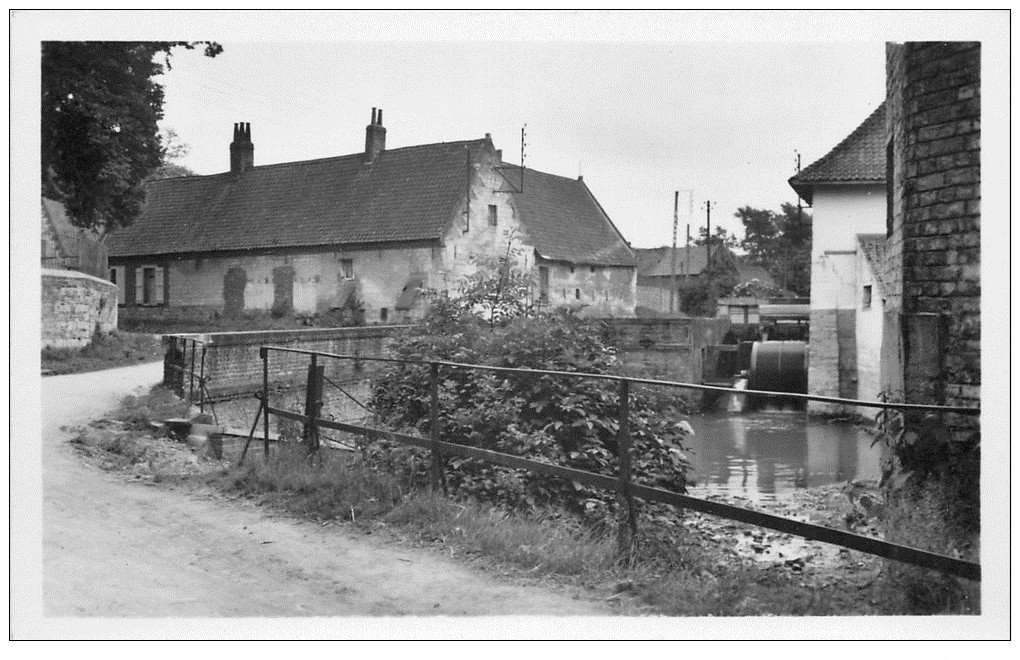 carte postale ancienne 62 RANCHICOURT. Le Moulin. Carte Photo