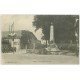 carte postale ancienne 70 GRAY. Le Monument et Parade de Militaires 1916