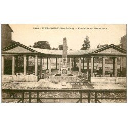 carte postale ancienne 70 HERICOURT. Fontaine du Savaureau Lavoir 1925
