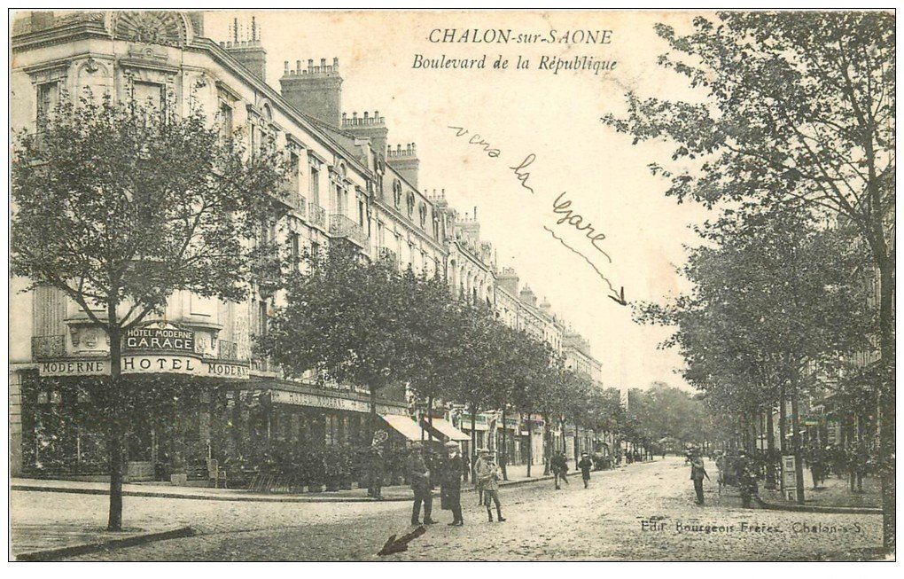 carte postale ancienne 71 CHALON-SUR-SAONE. Brasserie Hôtel Moderne Boulevard de la République 1917