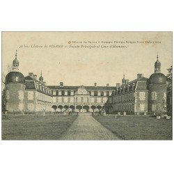 carte postale ancienne 71 CHATEAU DE PIERRE. Cour d'Honneur