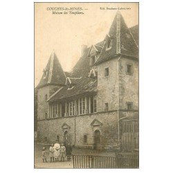 71 COUCHES-LES-MINES. Maison des Templiers 1924 animation