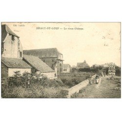 71 DRACY-SAINT-LOUP. Animation au Vieux Château 1942