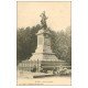 71 MACON. Enfants et pousette de poupée au pied Statue Lamartine vers 1900