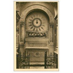 carte postale ancienne 71 PARAY-LE-MONIAL. La Châsse Chapelle