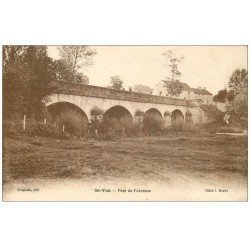 carte postale ancienne 71 SAINT-YAN. Pont de l'Arconce 1925