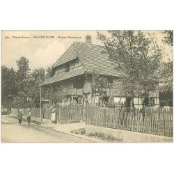 68 FALCKWILLER. Maison Alsacienne animée