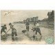 carte postale ancienne 14 ASNELLES. Pêche à la Crevette 1904. Poissons et Crustacés