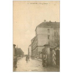 carte postale ancienne 68 MULHOUSE. Caserne Turenne avec Sentinelles et guérite. Timbre absent