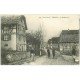 carte postale ancienne 68 STRUETH. La Grande Rue avec Militaires