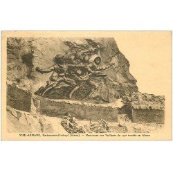 carte postale ancienne 68 VIEIL-ARMAND. Hartmannswillerkopf. Monument du 152°