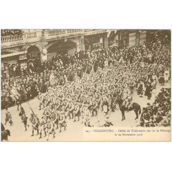 carte postale ancienne 67 STRASBOURG STRASSBURG. Défilé Infanterie rue Mésange 1918