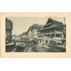 carte postale ancienne 67 STRASBOURG STRASSBURG. Embarcation à la Petite France