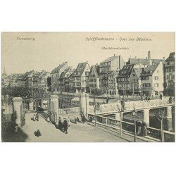 carte postale ancienne 67 STRASBOURG STRASSBURG. Quai des Bâteliers Schiffleutstaden