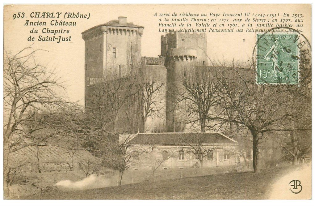 carte postale ancienne 69 CHARLY. Château Chapitre de Saint-Just 1924