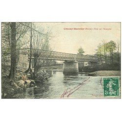 carte postale ancienne 69 CHAZAY-MARCILLY. Pont sur l'Azergues 1908 jeine Pêcheur