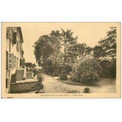 carte postale ancienne 69 CLINIQUE DE LA SALETTE 1940-50
