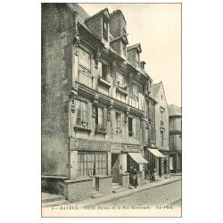 carte postale ancienne 14 BAYEUX. Coiffeur et Menuiserie rue Bienvenue