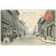 69 GIVORS. Facteur devant le Coiffeur rue de Belfort 1910 et Cordonnerie