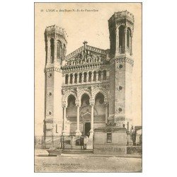 carte postale ancienne 69 LYON. Basilique Notre-Dame de Fourvière 1915