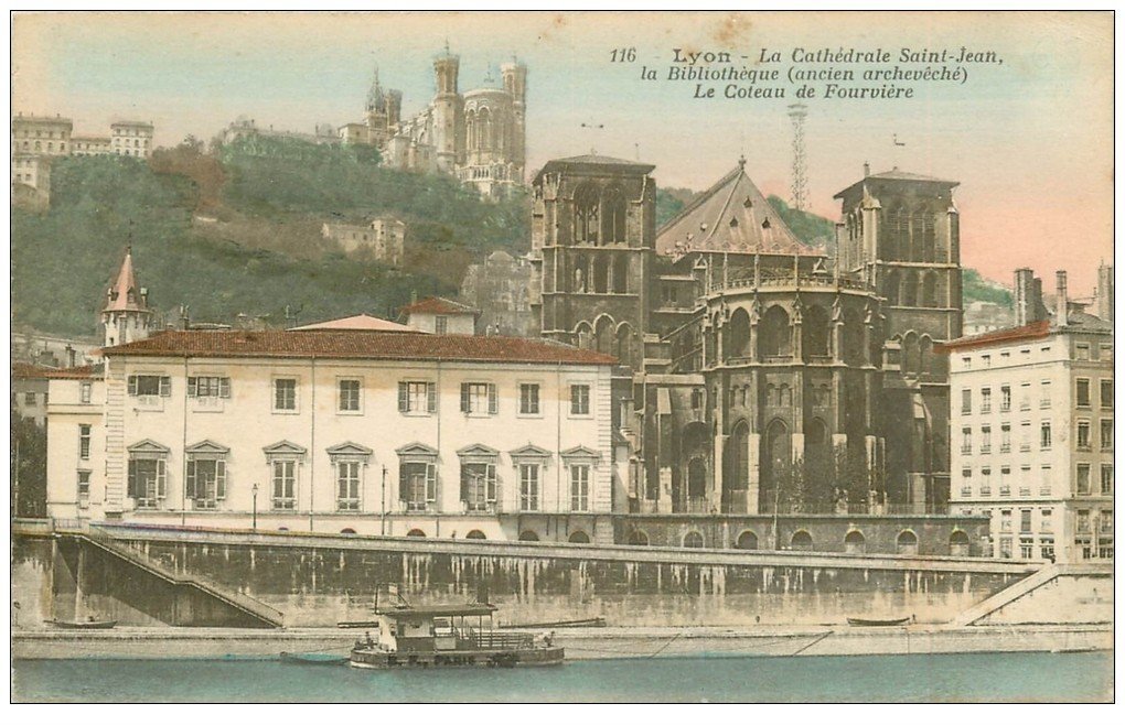 carte postale ancienne 69 LYON. Cathédrale et Bibliothèque 1917