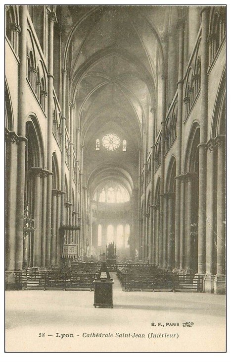 carte postale ancienne 69 LYON. Cathédrale Saint-Jean