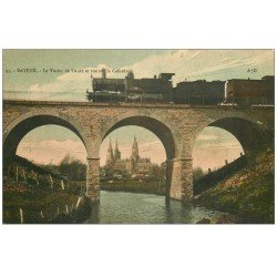 carte postale ancienne 14 BAYEUX. Locomotive et Train sur Viaduc de l'Aure