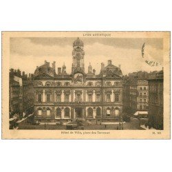 69 LYON. Hôtel de Ville Place Terreaux
