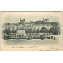carte postale ancienne 69 LYON. Place Bellecour 1903