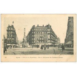 carte postale ancienne 69 LYON. Place République 1904 Rue Carnot
