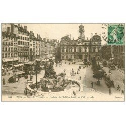 carte postale ancienne 69 LYON. Place Terreaux 1913