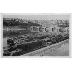 carte postale ancienne 69 LYON. Pont Change péniches