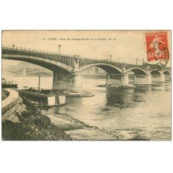 carte postale ancienne 69 LYON. Pont Chemin de Fer
