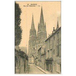 carte postale ancienne 14 BAYEUX. Rue des Chanoines