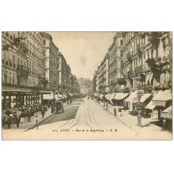 carte postale ancienne 69 LYON. Rue de la République Café Riche