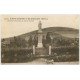 carte postale ancienne 69 SAINT-JOSEPH-EN-BEAUJOLAIS. Statue Col de Bulliat vers 1926 avec Chien