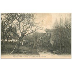 carte postale ancienne 14 BONNEVILLE-LA-LOUVET. Les Bords de la Calonne 1907