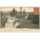 carte postale ancienne 72 FRESNAY-SUR-SARTHE. Jardins et Remparts du Château belle animation