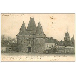 carte postale ancienne 72 LA FERTE-BERNARD. Entrée en Ville avec panneau de photographie 1904