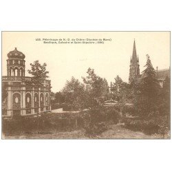 carte postale ancienne 72 PELERINAGE DE NOTRE-DAME DU CHÊNE. Basilique et Calvaire