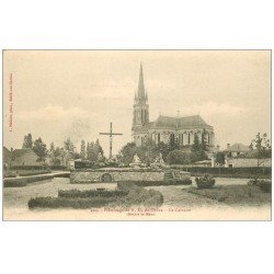 carte postale ancienne 72 PELERINAGE DE NOTRE-DAME DU CHÊNE. Le Calvaire vers 1900